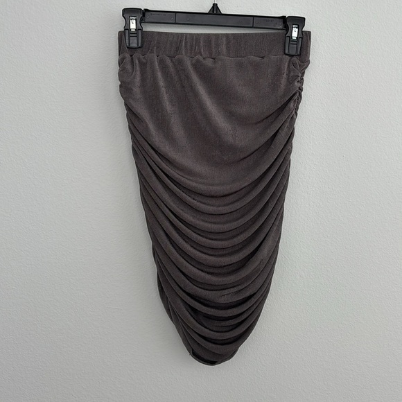 Michael Costello x Revolve Jayce Crop Top and Skirt Set NWT - Picture 6 of 8